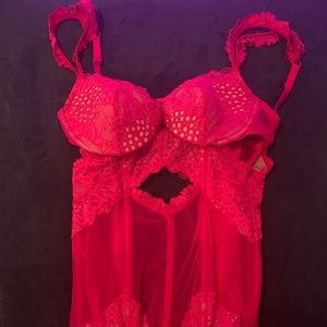 Victoria’s Secret structured lingerie